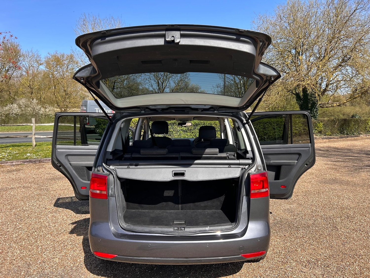 Used Volkswagen Touran 2015 for sale - 78170765: Photo 36