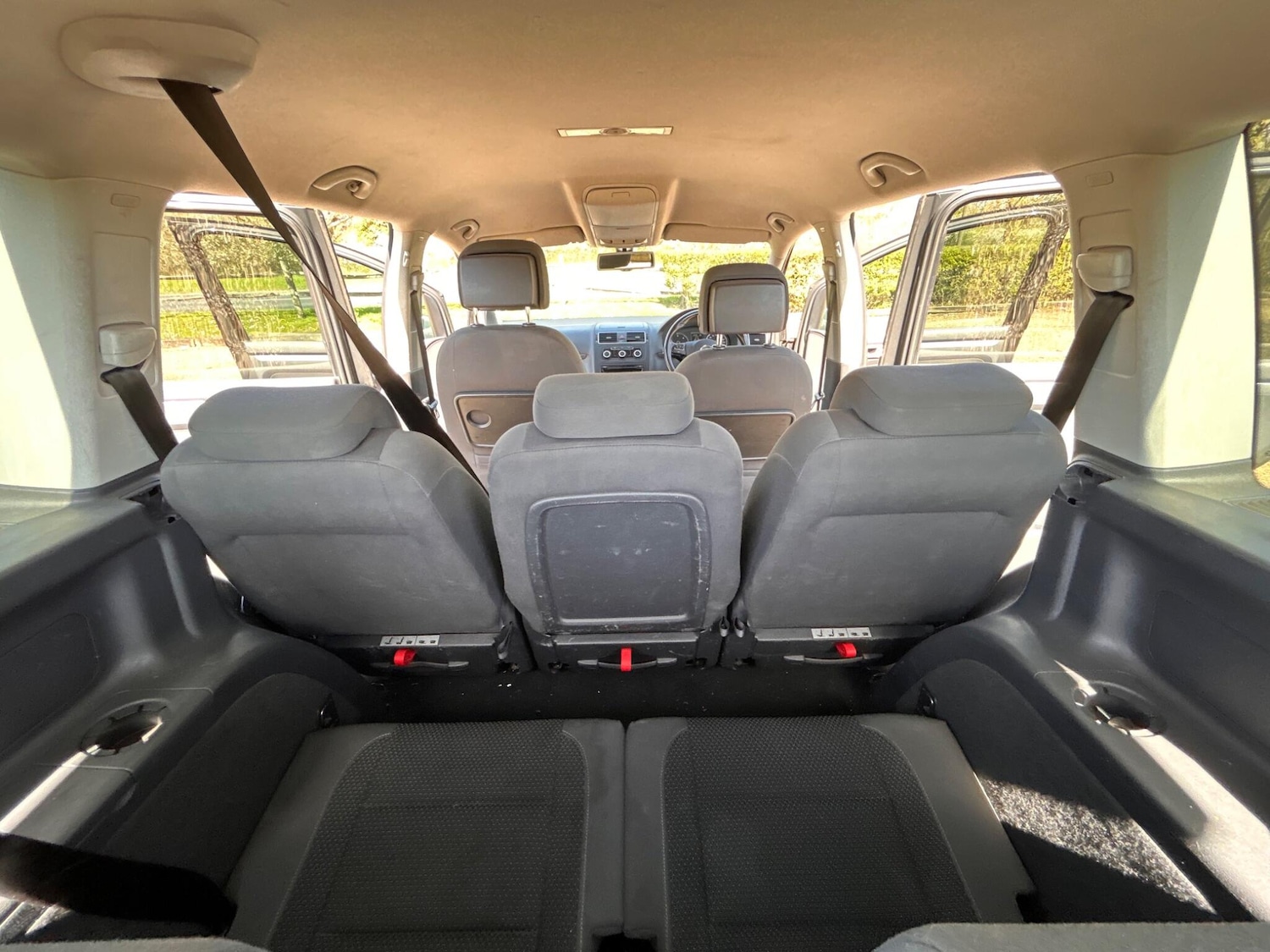 Used Volkswagen Touran 2015 for sale - 78170765: Photo 37