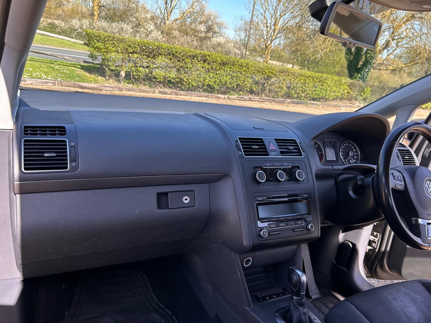 Used Volkswagen Touran 2015 for sale - 78170765: Photo 39