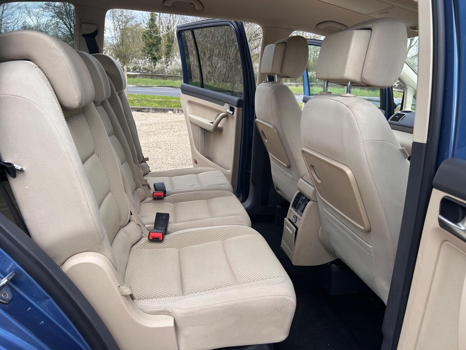 Used Volkswagen Touran 2013 for sale - 78058125: Photo 37