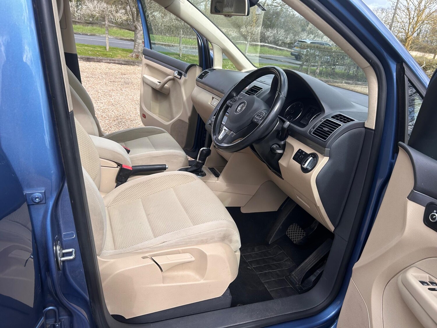 Used Volkswagen Touran 2013 for sale - 78058125: Photo 39