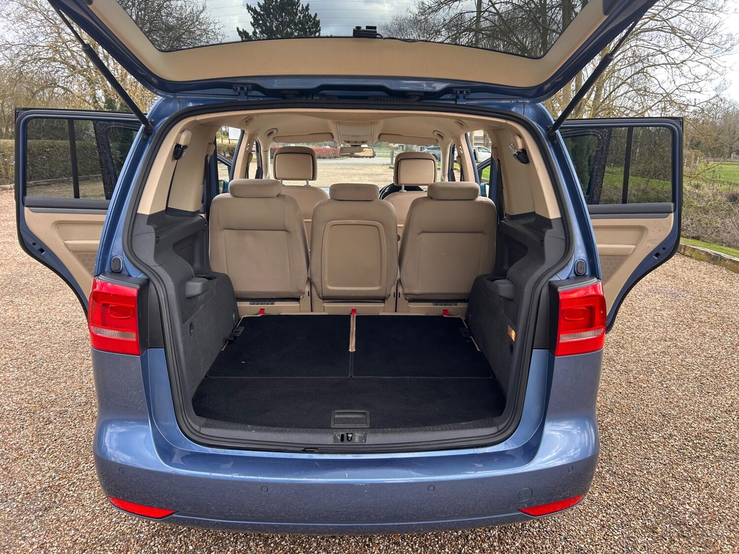 Used Volkswagen Touran 2013 for sale - 78058125: Photo 41