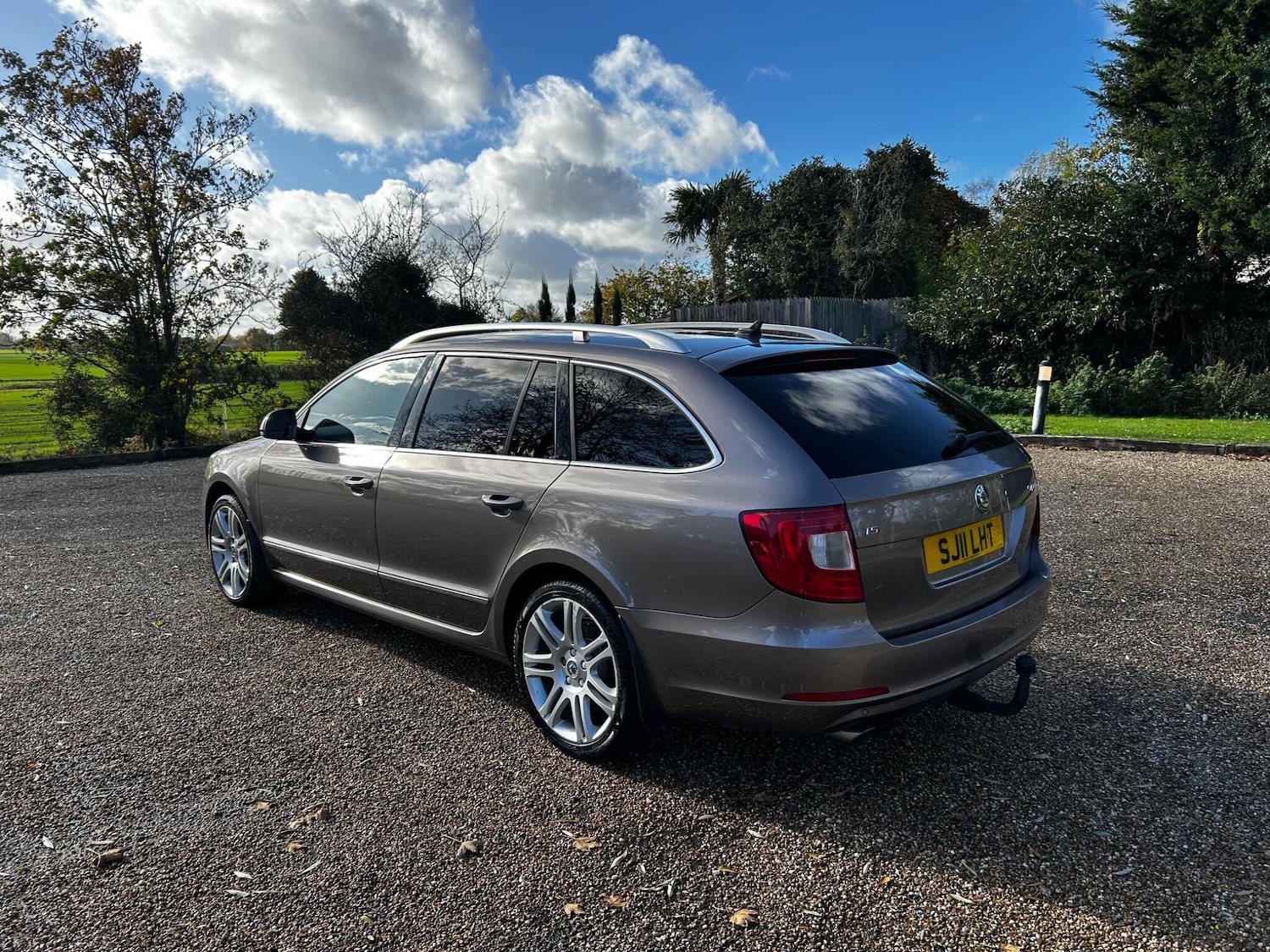 Used Skoda Superb 2011 for sale - 76446400: Photo 18