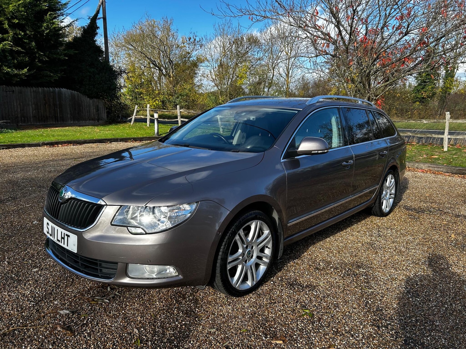 Used Skoda Superb 2011 for sale - 76446400: Photo 22