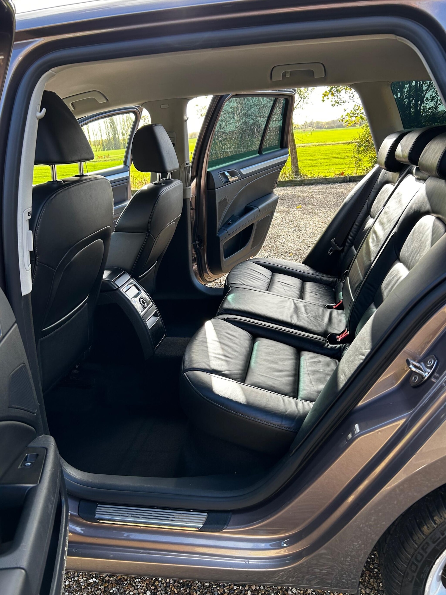 Used Skoda Superb 2011 for sale - 76446400: Photo 31