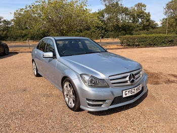 Used Mercedes-Benz C Class 2012 for sale - 79401485: Photo