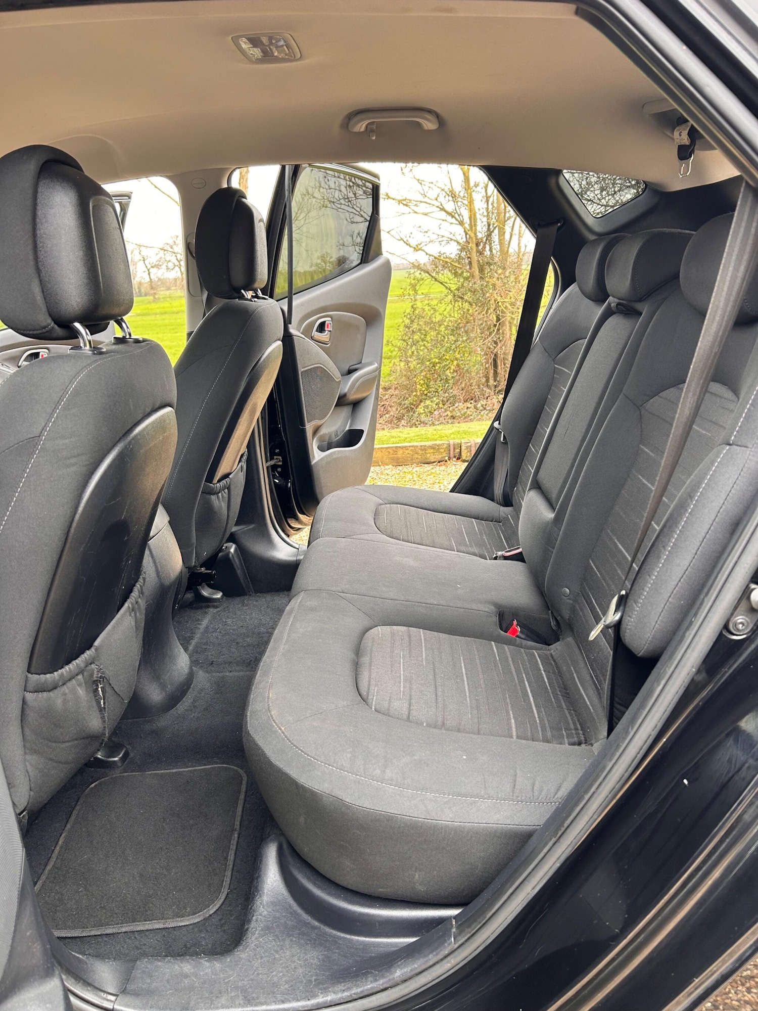 Used Hyundai Ix35 2014 for sale - 77597608: Photo 35