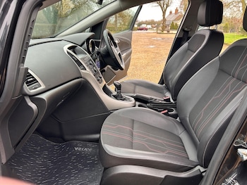 Used Vauxhall Astra 2014 for sale - 77549973: Photo