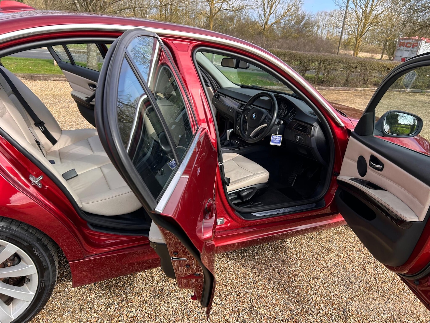 Used BMW 3 Series 2011 for sale - 77738184: Photo 24