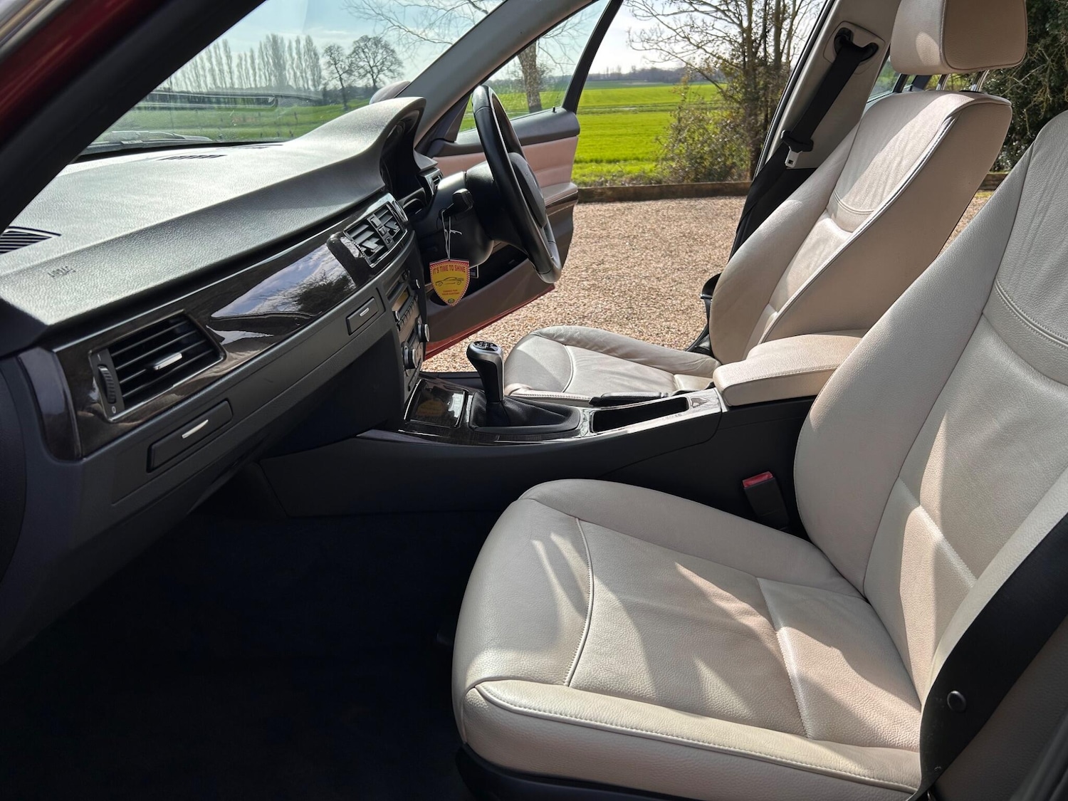 Used BMW 3 Series 2011 for sale - 77738184: Photo 28