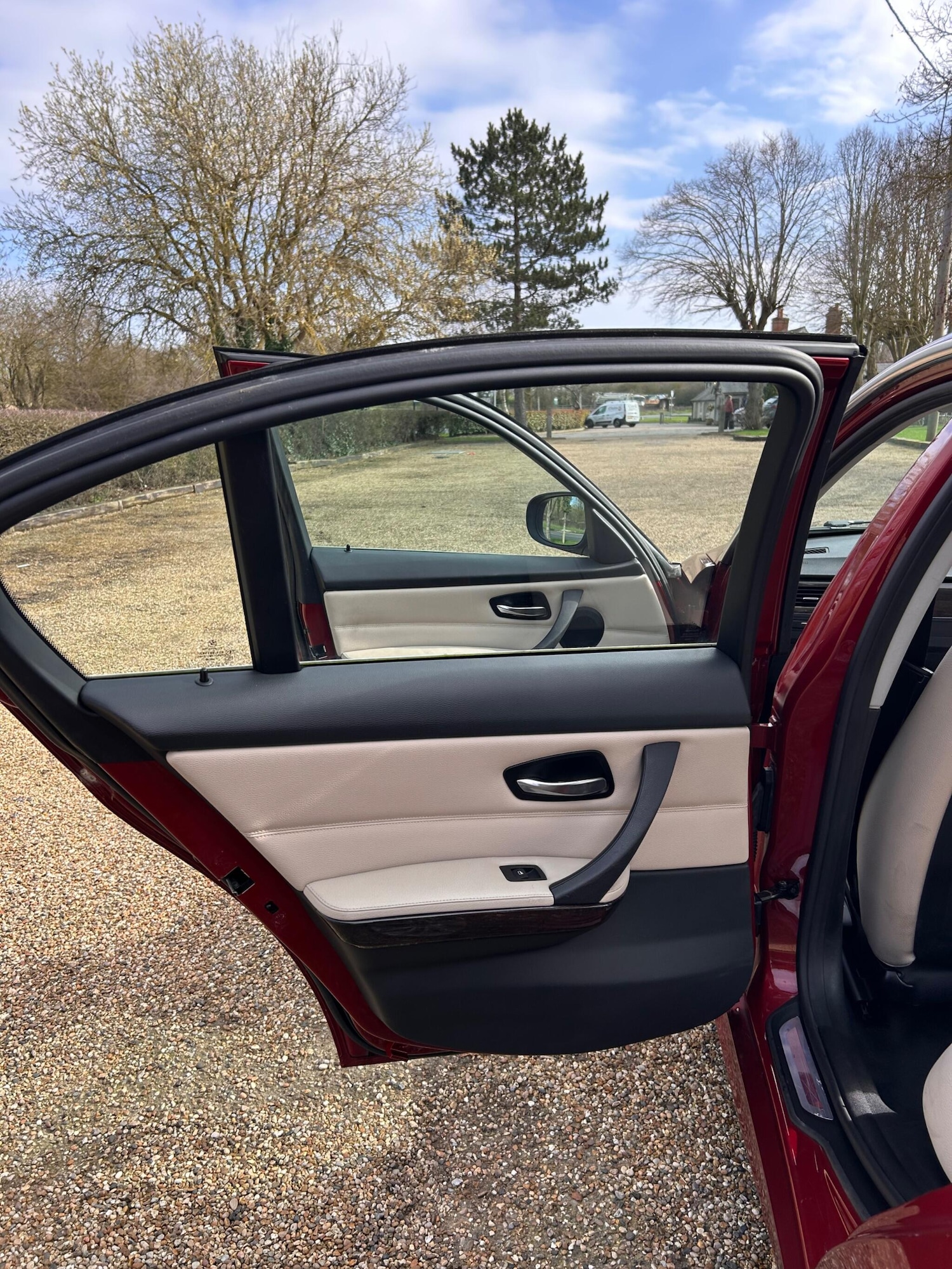 Used BMW 3 Series 2011 for sale - 77738184: Photo 32