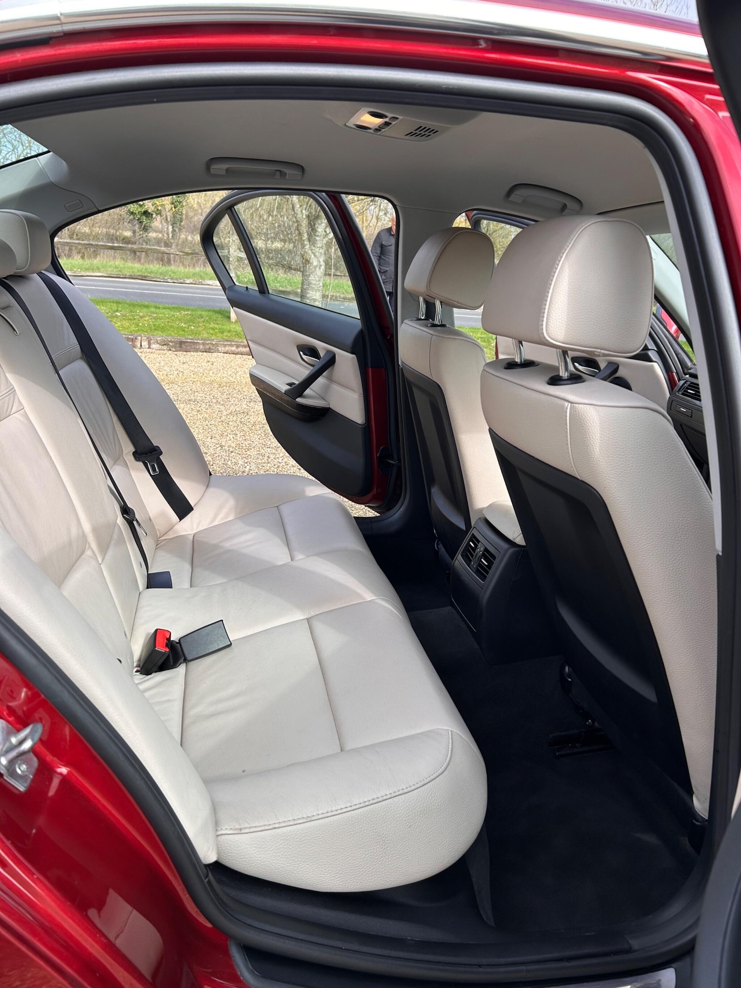 Used BMW 3 Series 2011 for sale - 77738184: Photo 33