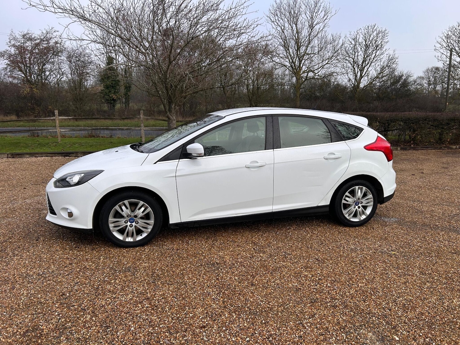 Used Ford Focus 2012 for sale - 76657876: Photo 23