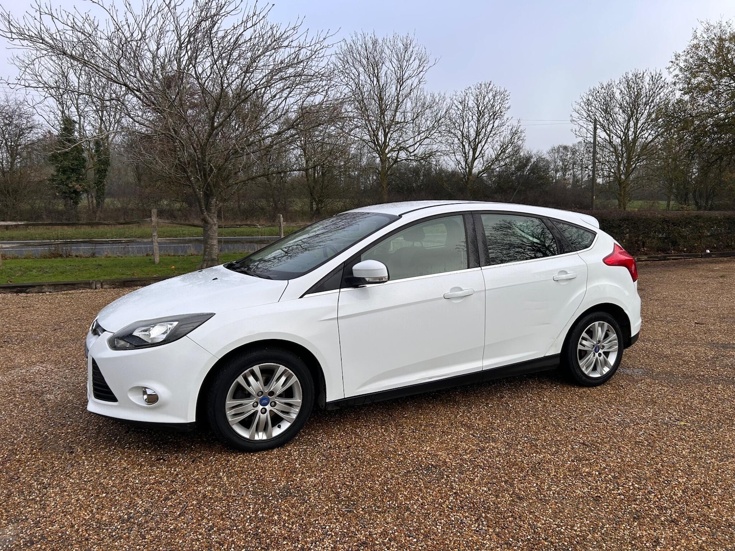 Used Ford Focus 2012 for sale - 76657876: Photo 24