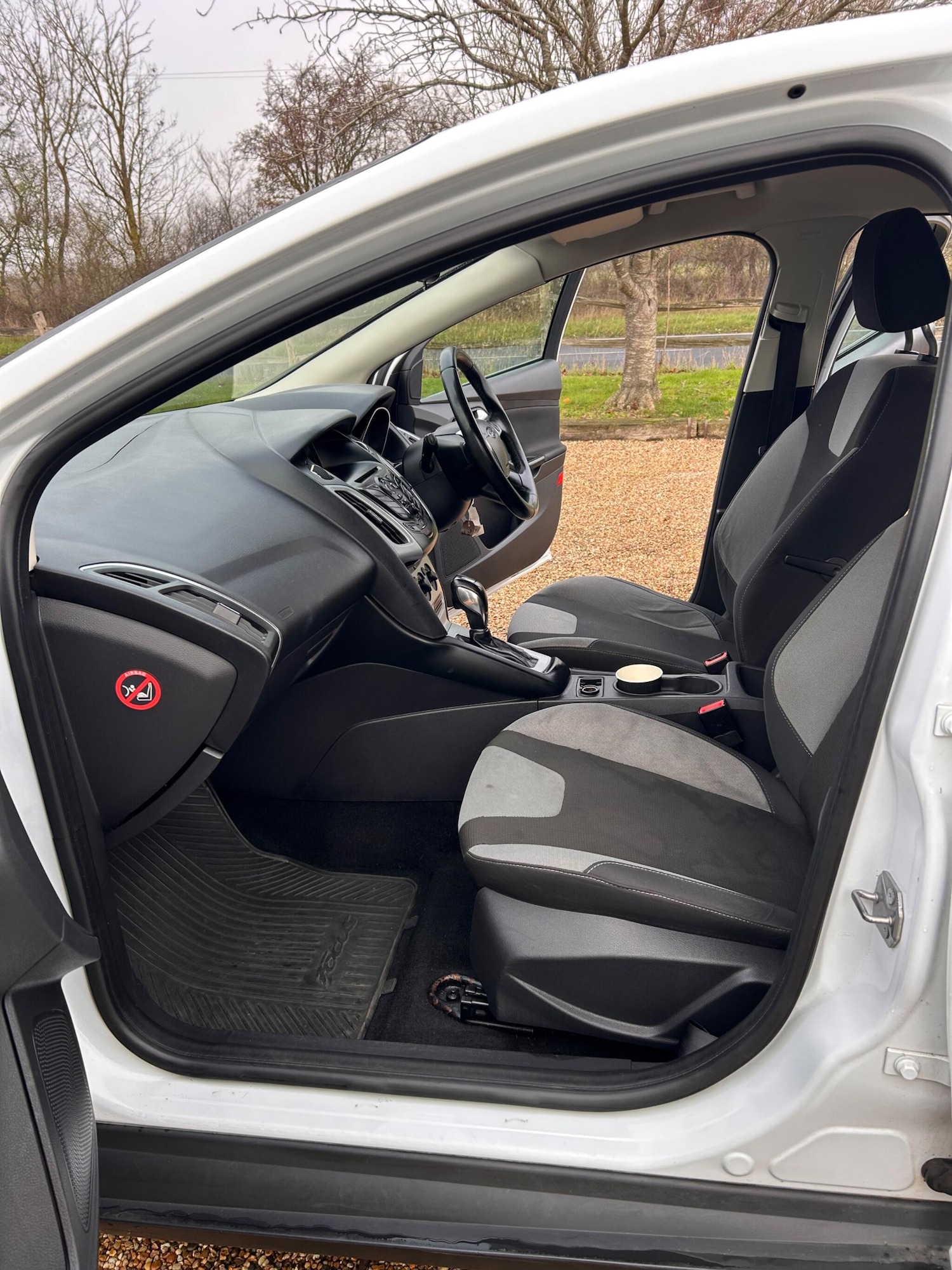 Used Ford Focus 2012 for sale - 76657876: Photo 36