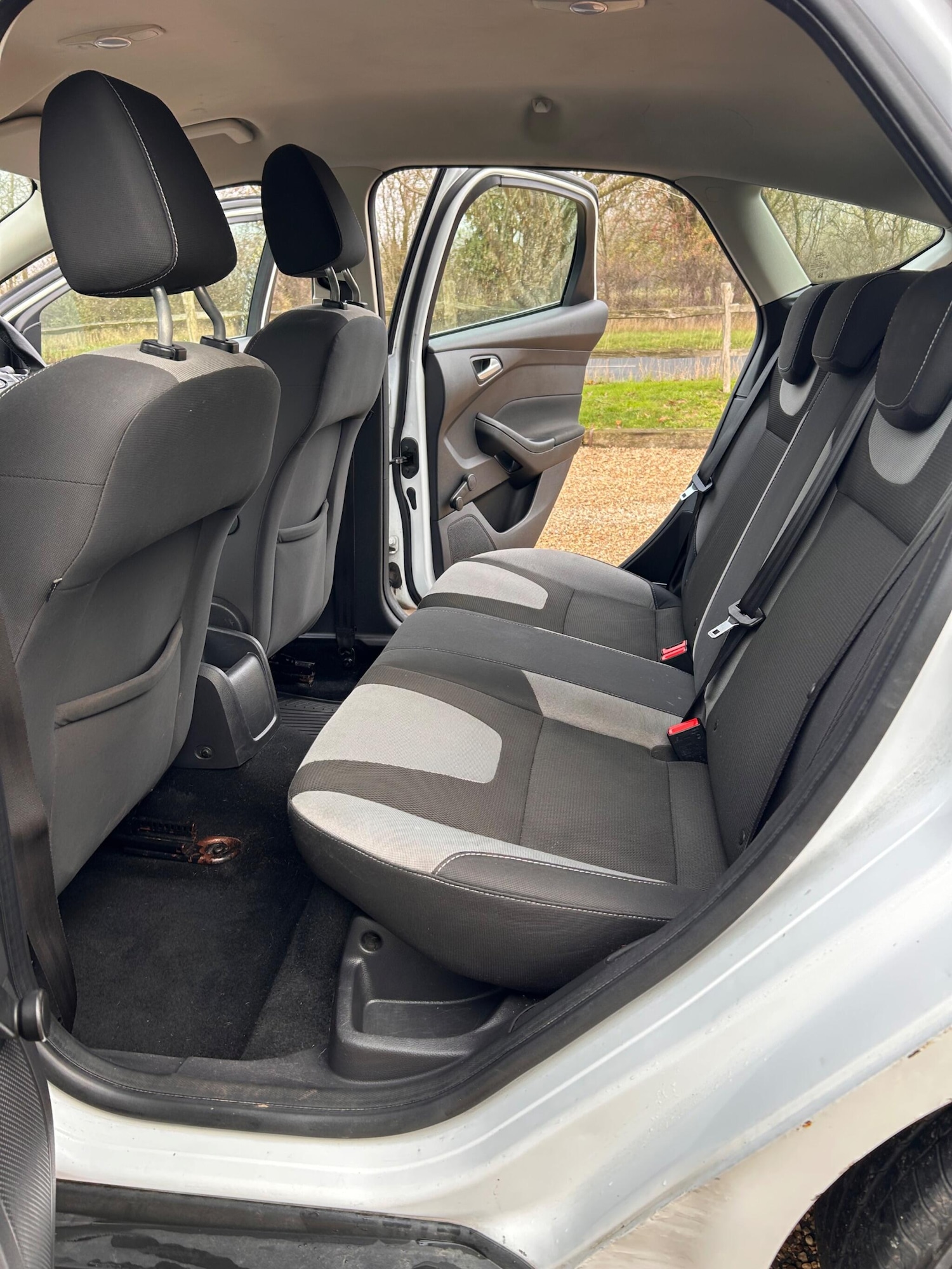 Used Ford Focus 2012 for sale - 76657876: Photo 37