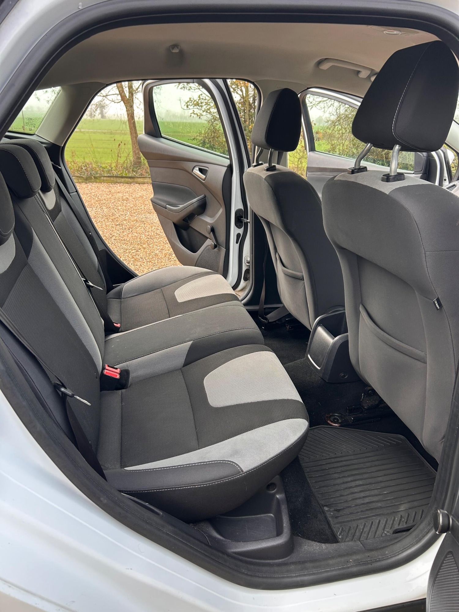 Used Ford Focus 2012 for sale - 76657876: Photo 40