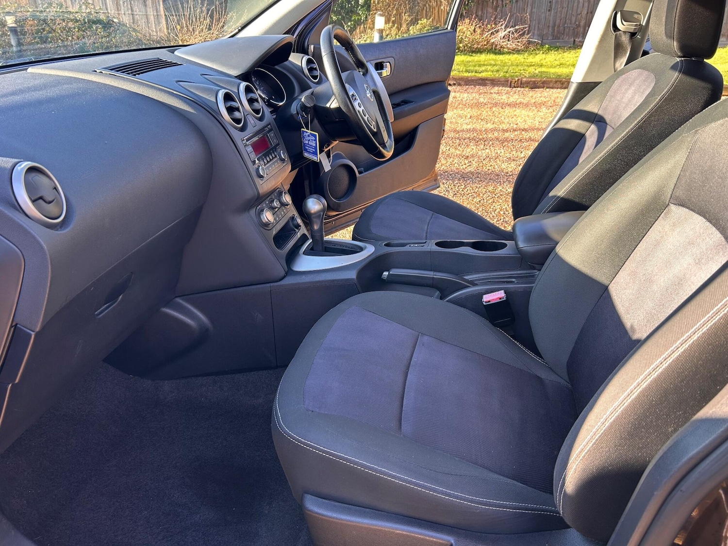 Used Nissan Qashqai for sale - 77550364: Photo 2