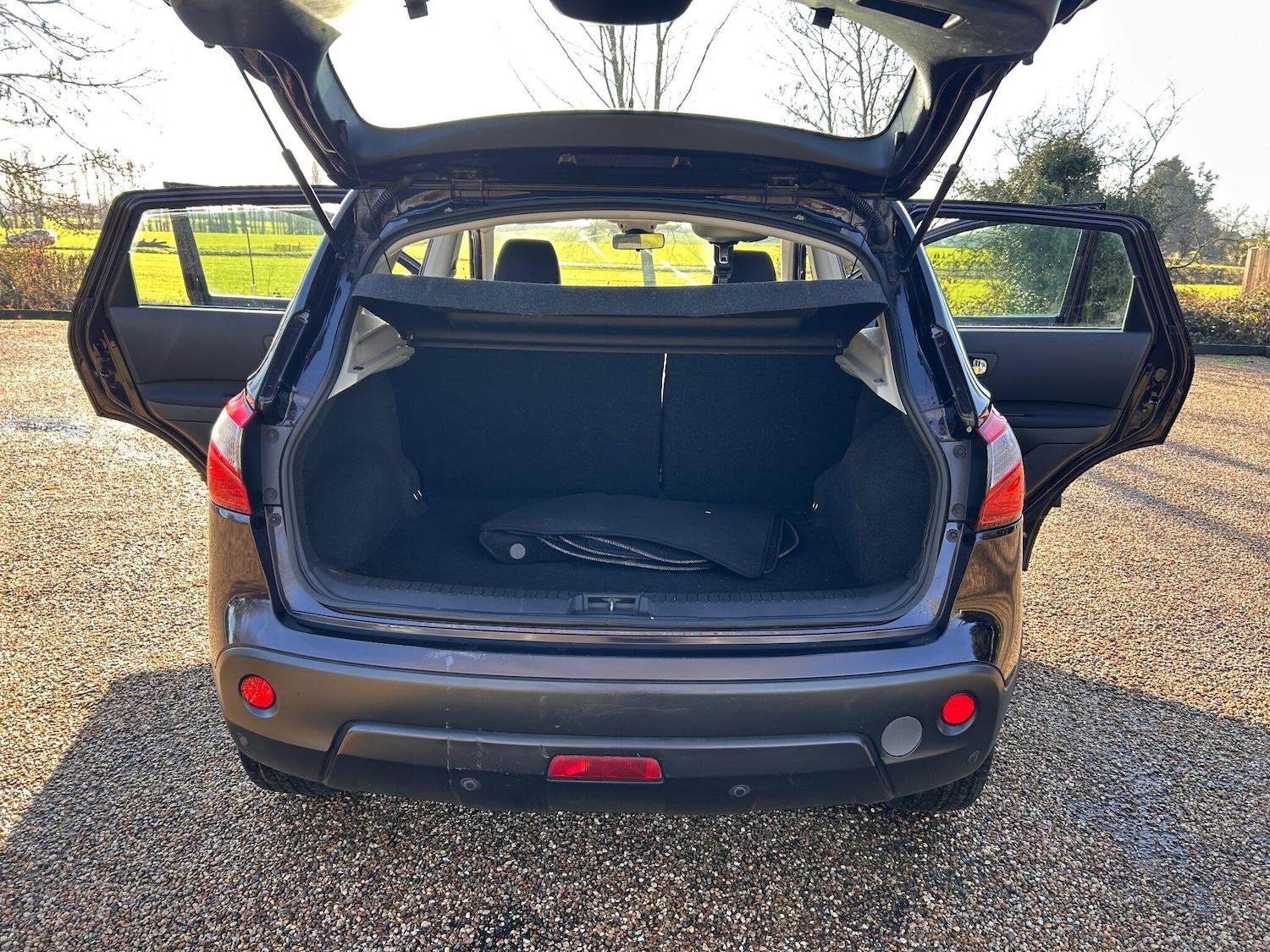 Used Nissan Qashqai for sale - 77550364: Photo 27