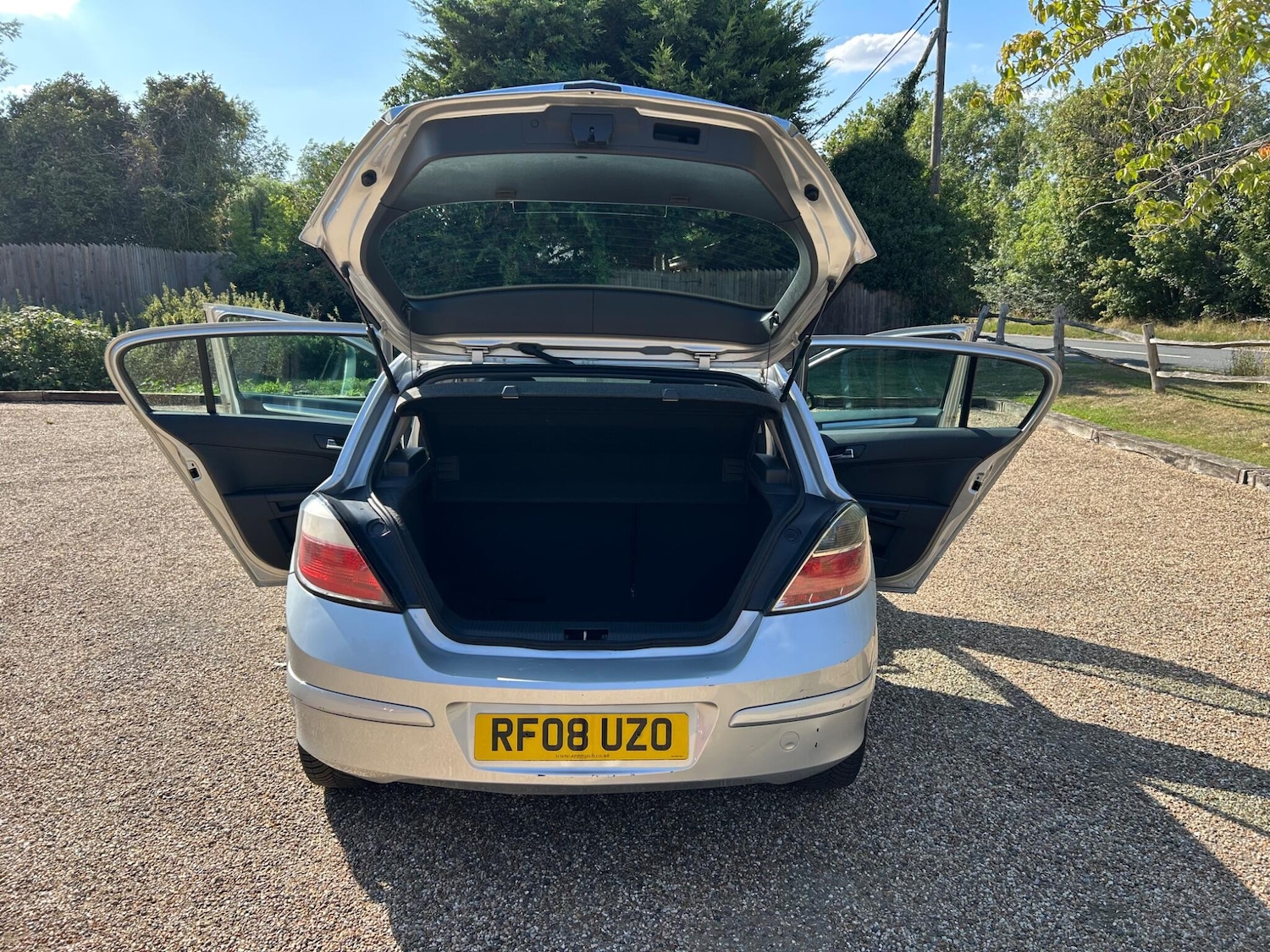 Vehicle 28