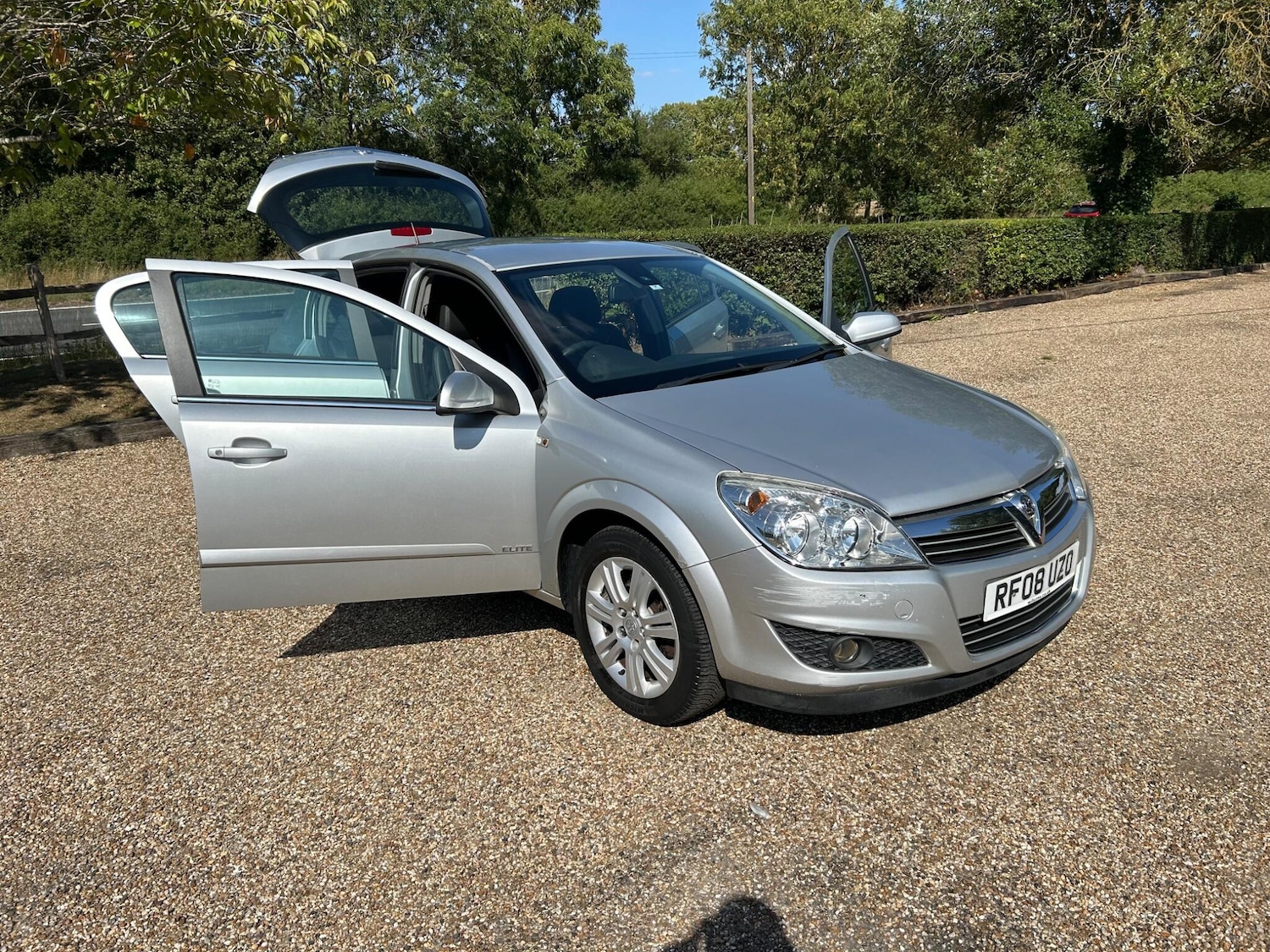 Vehicle 29