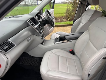 Used Mercedes-Benz M Class 2014 for sale - 77550463: Photo