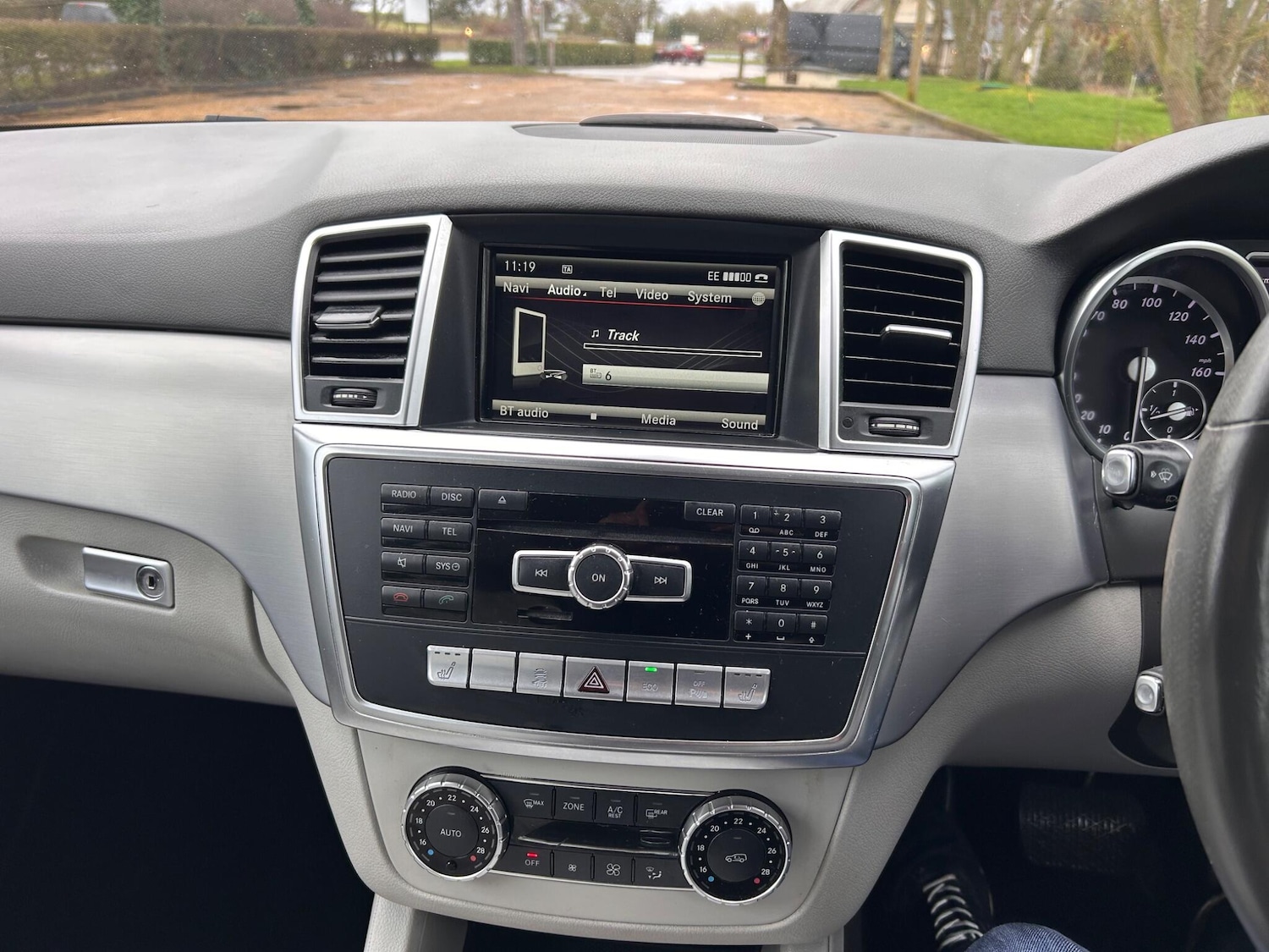 Used Mercedes-Benz M Class 2014 for sale - 77550463: Photo 44