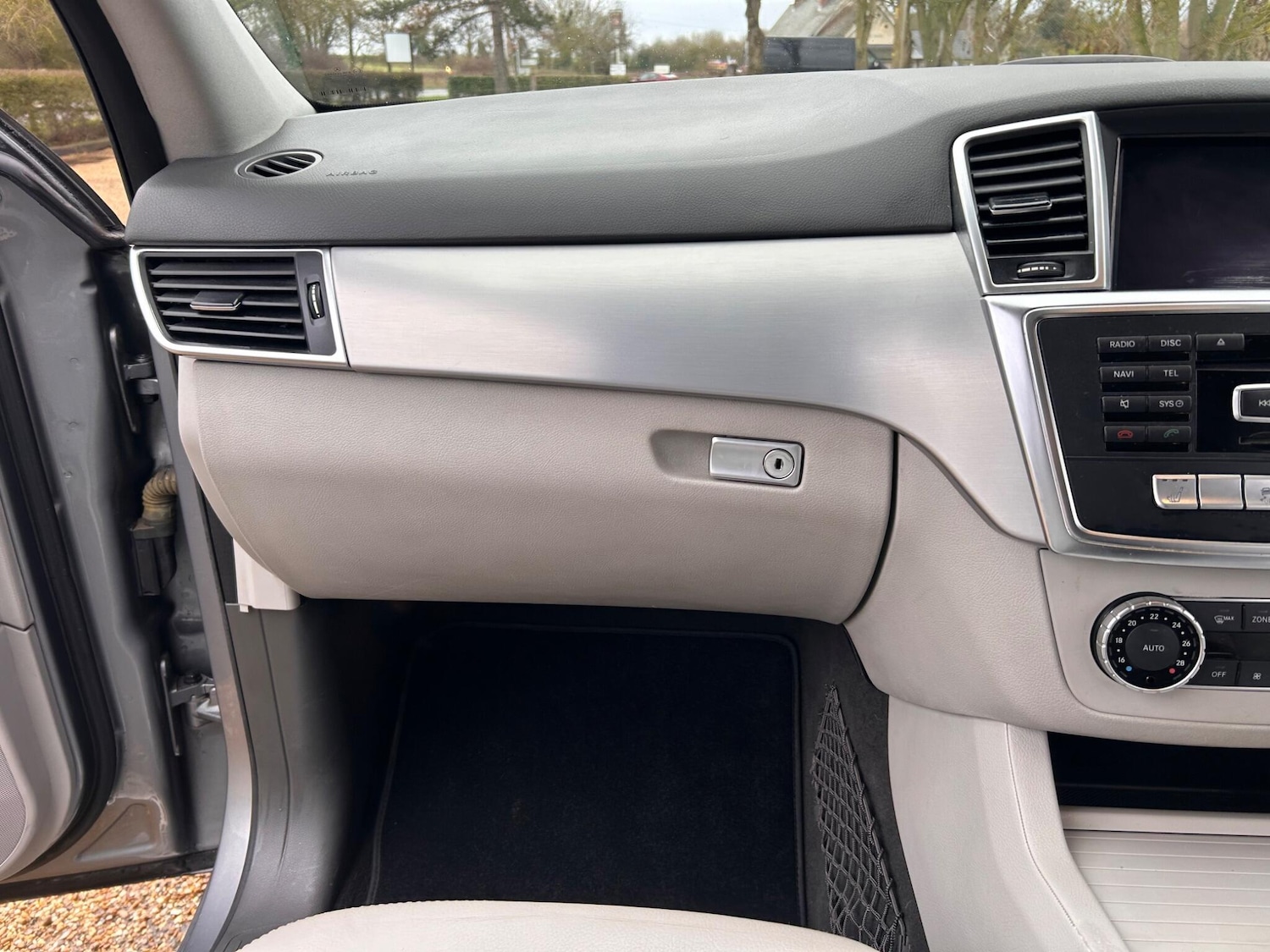 Used Mercedes-Benz M Class 2014 for sale - 77550463: Photo 45