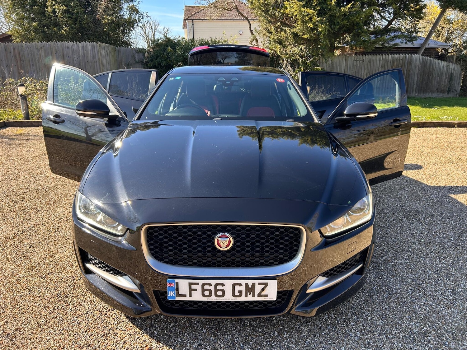 Used Jaguar XE 2016 for sale - 77978130: Photo 26