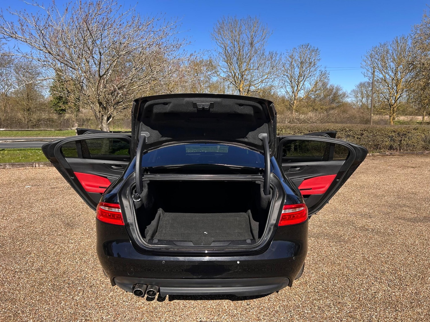 Used Jaguar XE 2016 for sale - 77978130: Photo 27