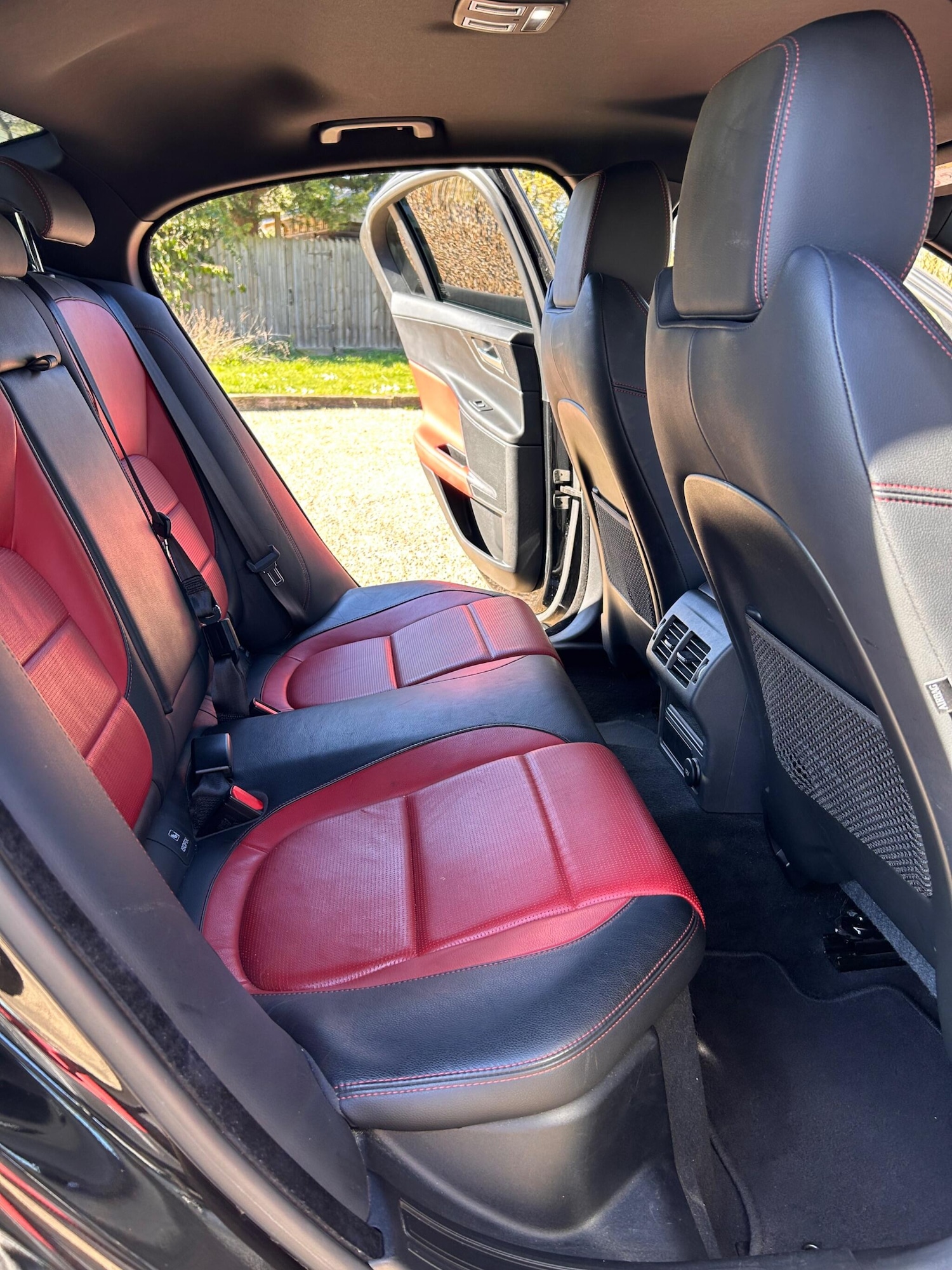 Used Jaguar XE 2016 for sale - 77978130: Photo 37