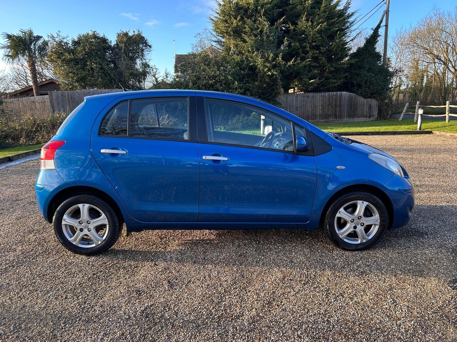 Used Toyota Yaris 2010 for sale - 77549661: Photo 18