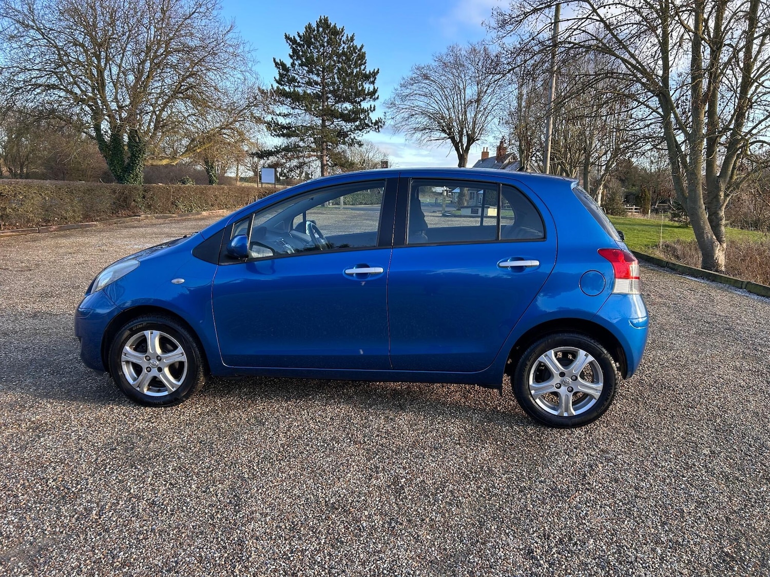 Used Toyota Yaris 2010 for sale - 77549661: Photo 7