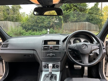 Used Mercedes-Benz C Class 2008 for sale - 76260242: Photo 2
