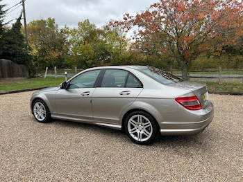 Used Mercedes-Benz C Class 2008 for sale - 76260242: Photo 3