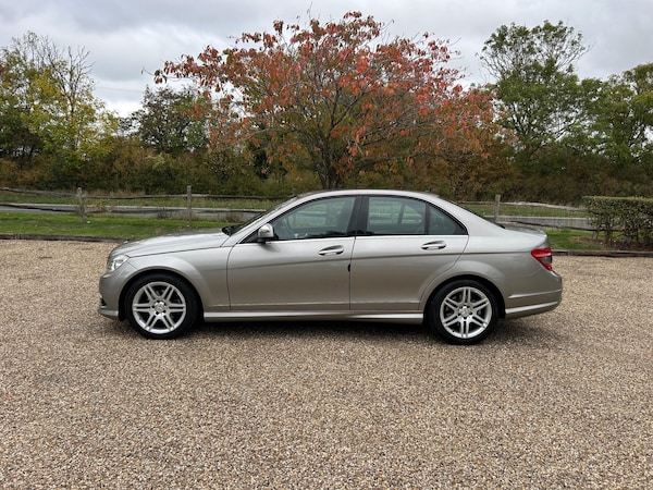 Used Mercedes-Benz C Class 2008 for sale - 76260242: Photo 9