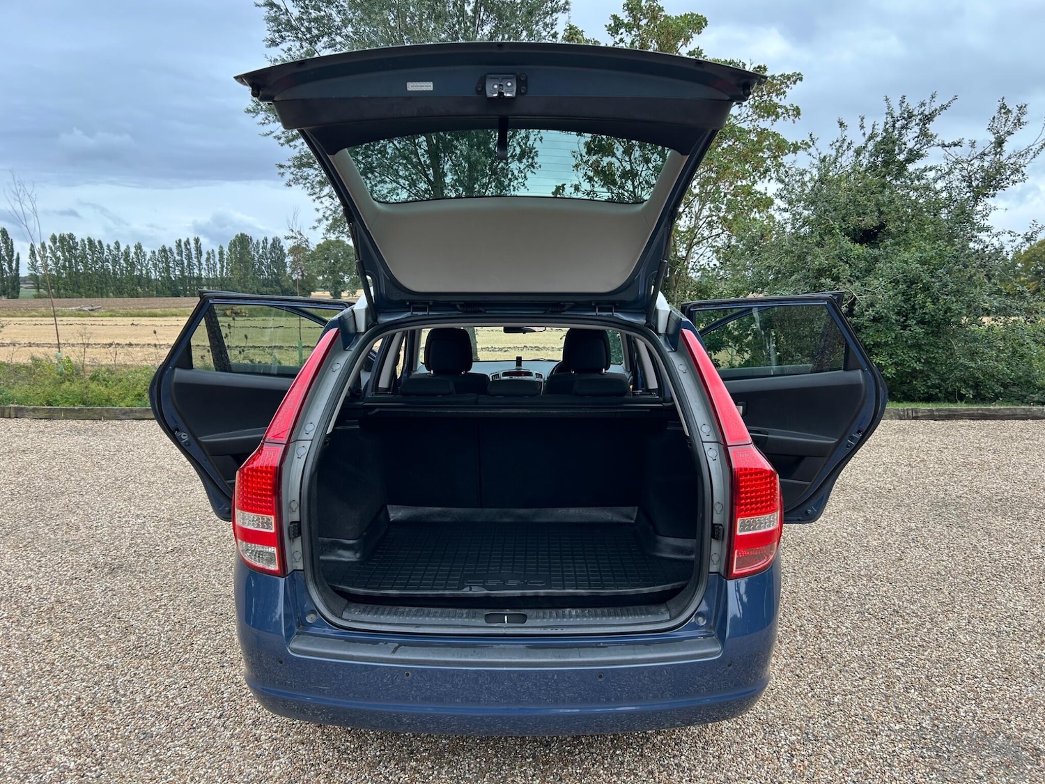 Vehicle 28