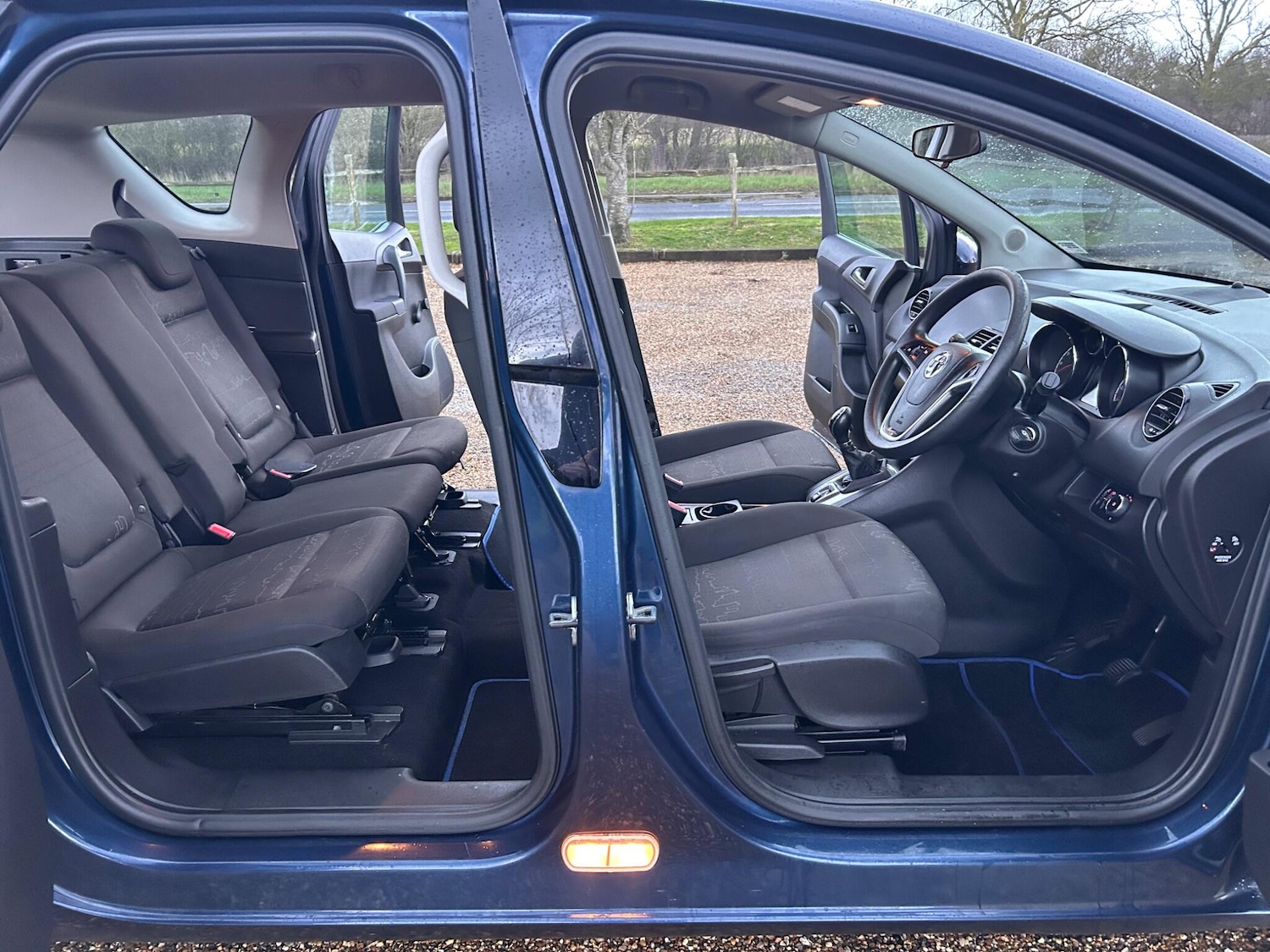 Used Vauxhall Meriva 2013 for sale - 77625264: Photo 29