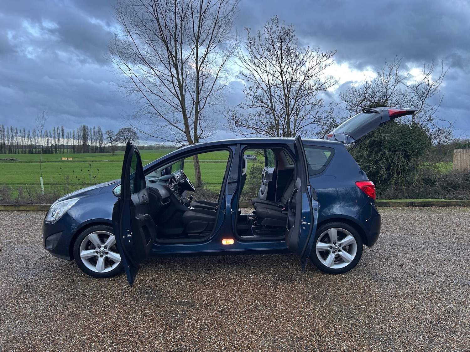 Used Vauxhall Meriva 2013 for sale - 77625264: Photo 30