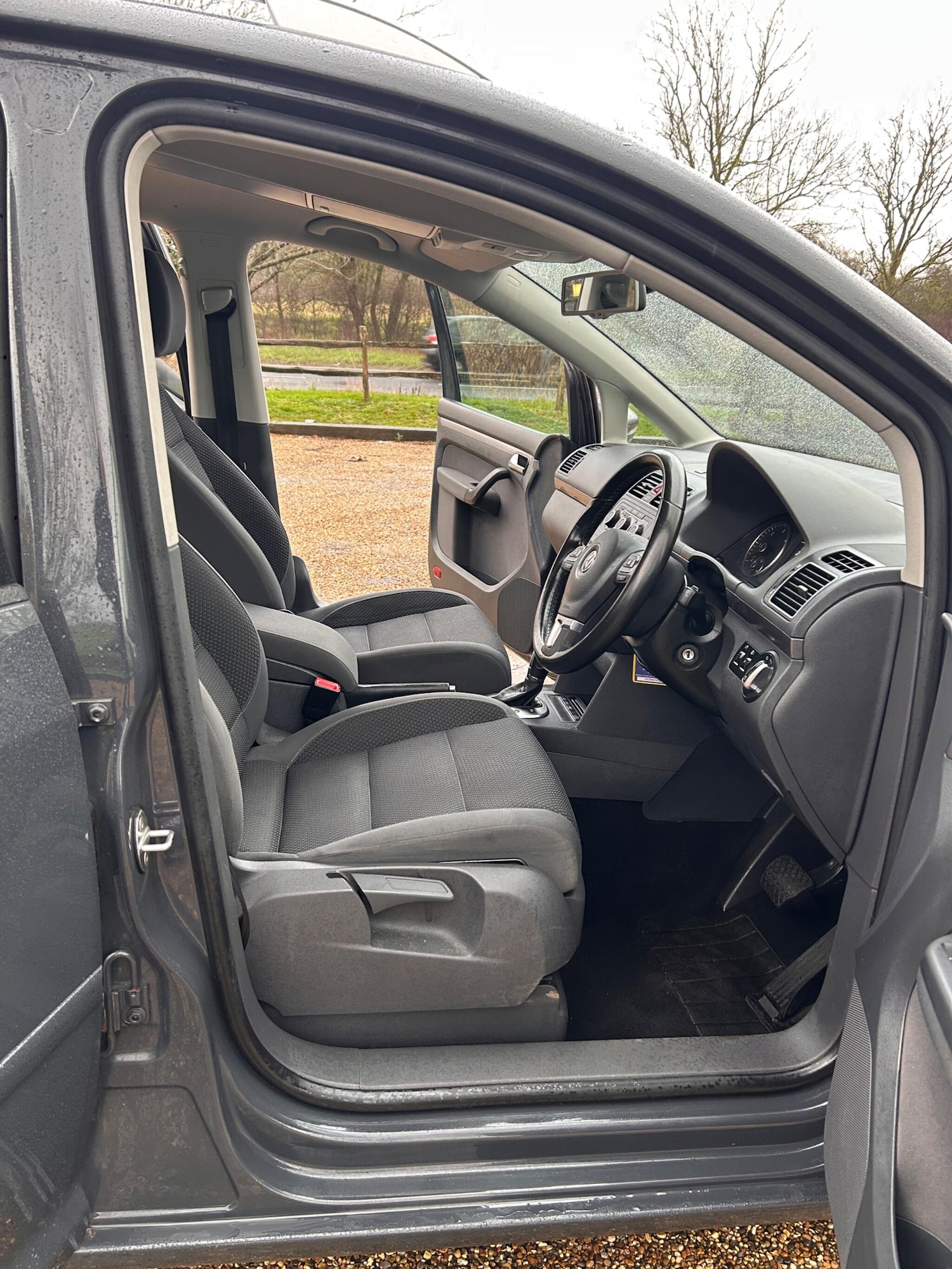 Used Volkswagen Touran 2014 for sale - 77549334: Photo 35