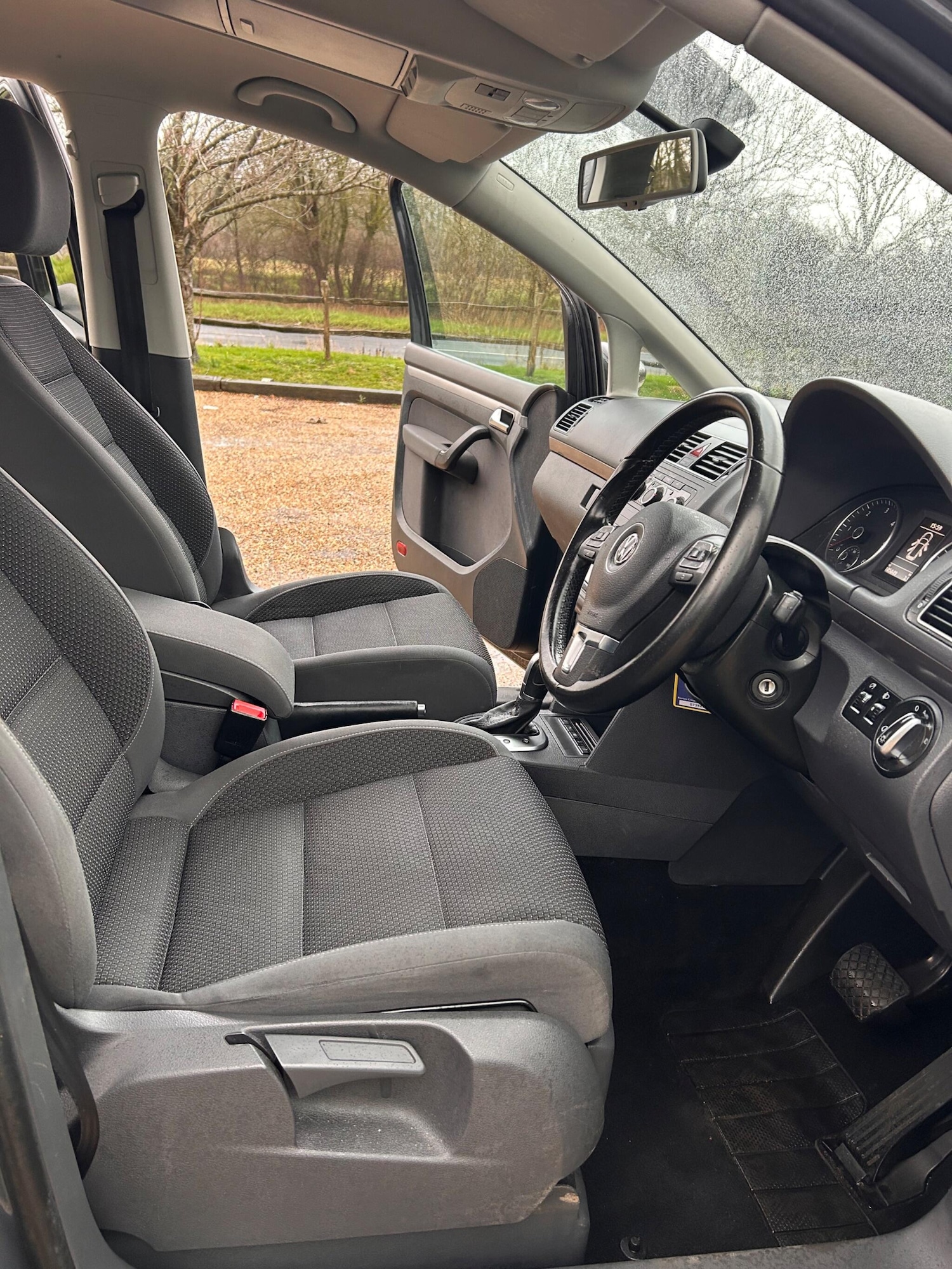 Used Volkswagen Touran 2014 for sale - 77549334: Photo 36