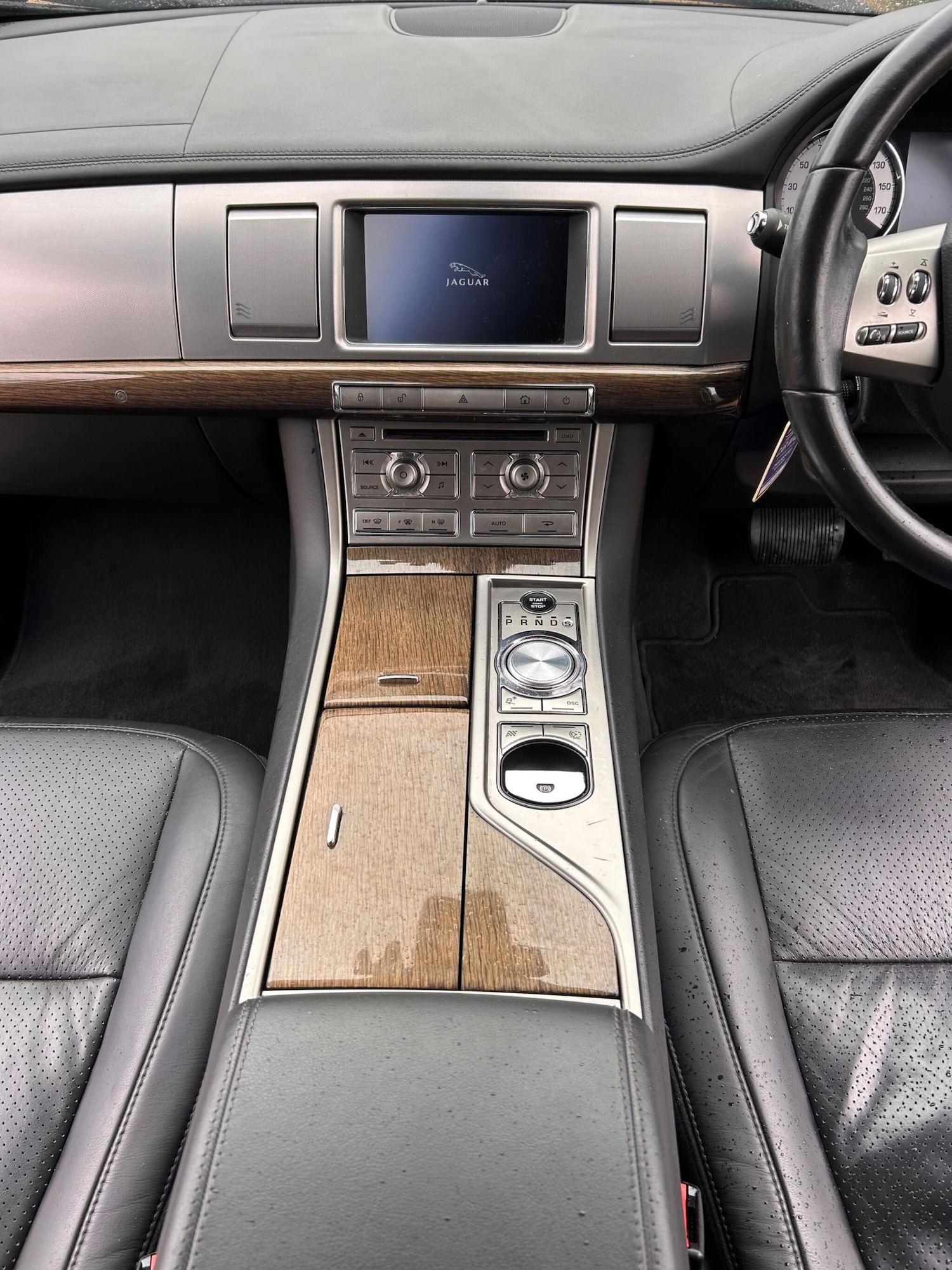 Used Jaguar XF 2009 for sale - 77550723: Photo 36