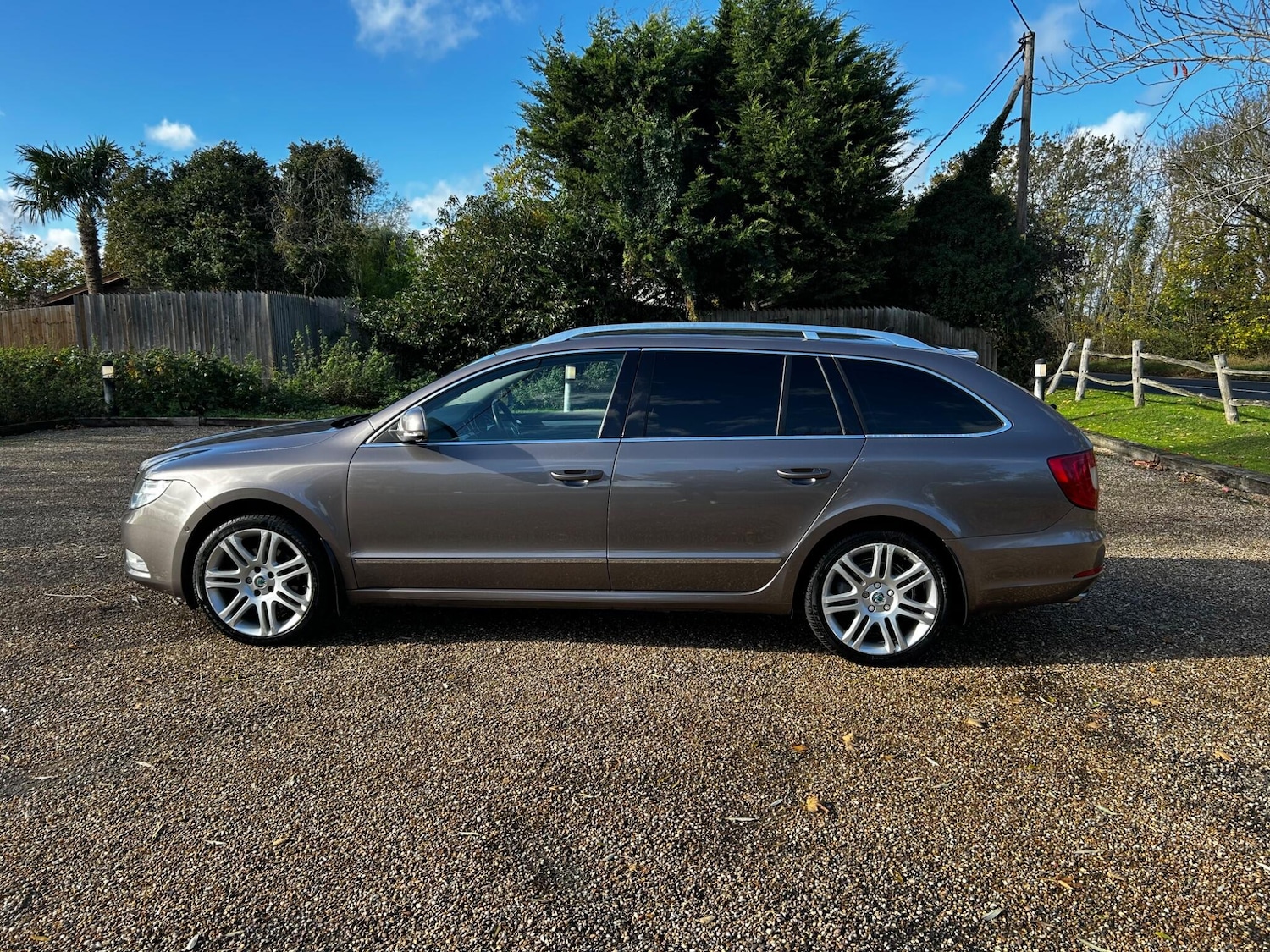 Used Skoda Superb 2011 for sale - 77549329: Photo 20