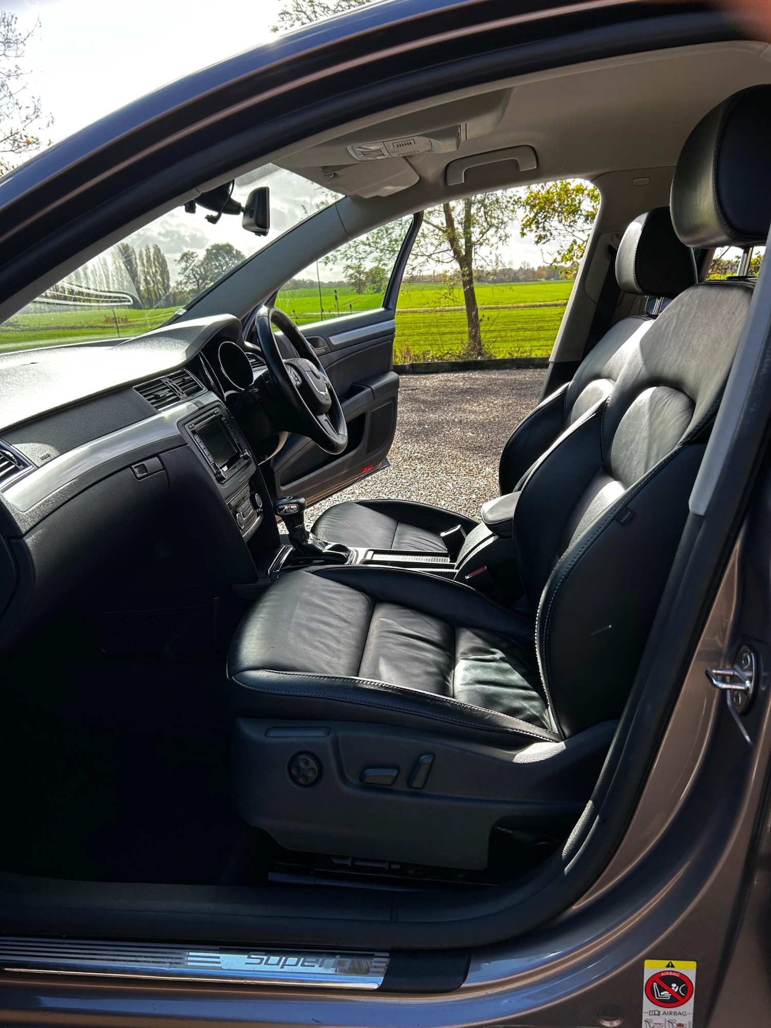 Used Skoda Superb 2011 for sale - 77549329: Photo 3