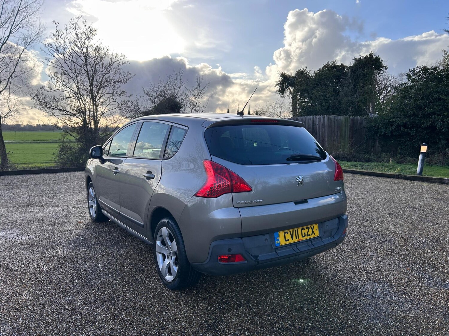 Used Peugeot 3008 2011 for sale - 77358556: Photo 12