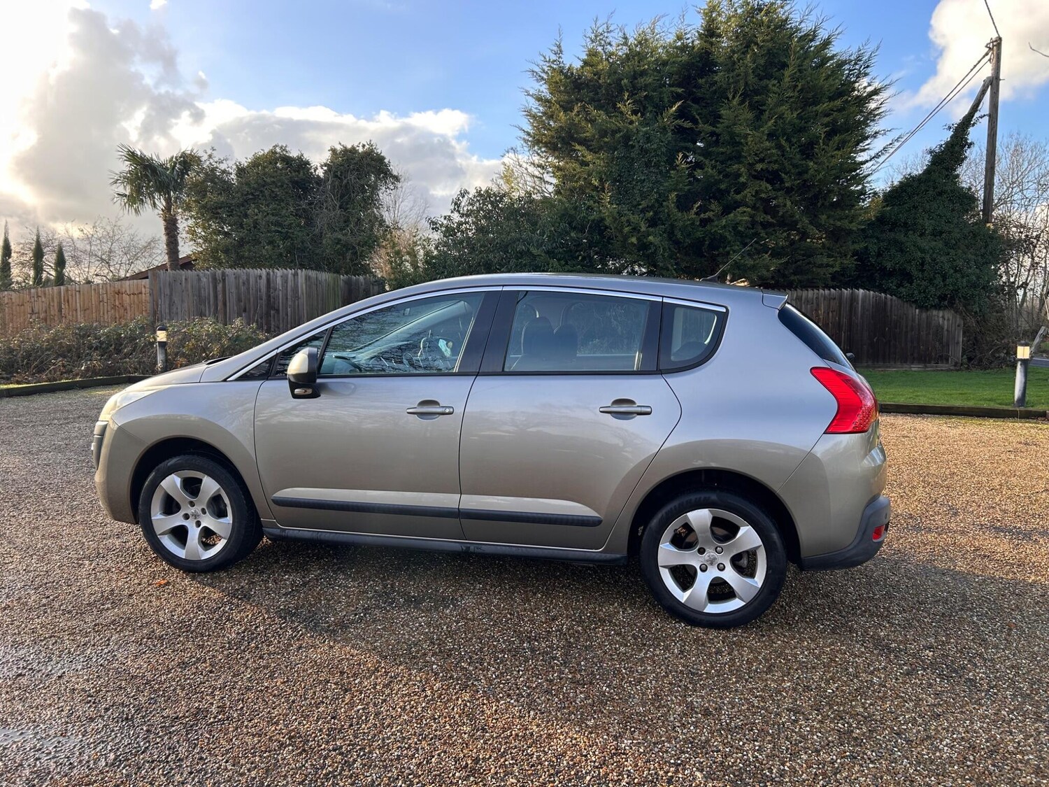 Used Peugeot 3008 2011 for sale - 77358556: Photo 8