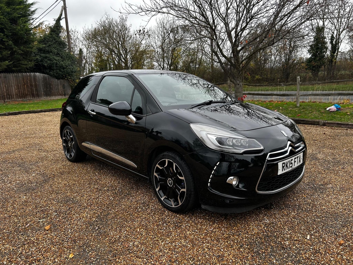 Used Citroen DS3 2015 for sale - 76512683: Photo 1