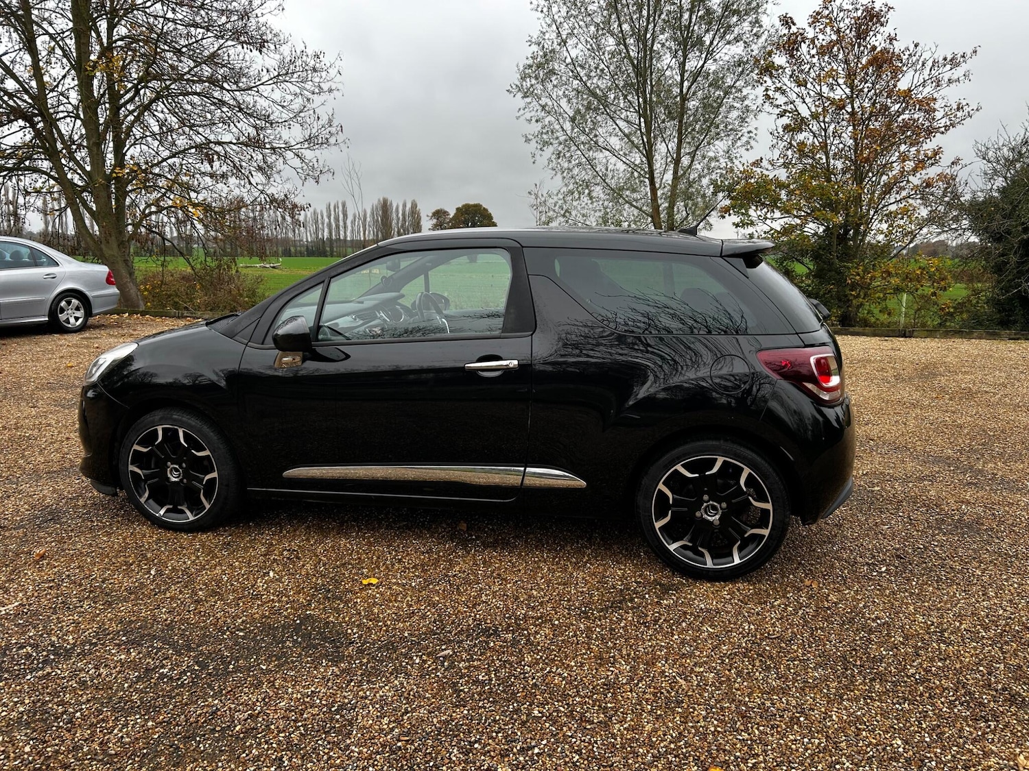 Used Citroen DS3 2015 for sale - 76512683: Photo 21