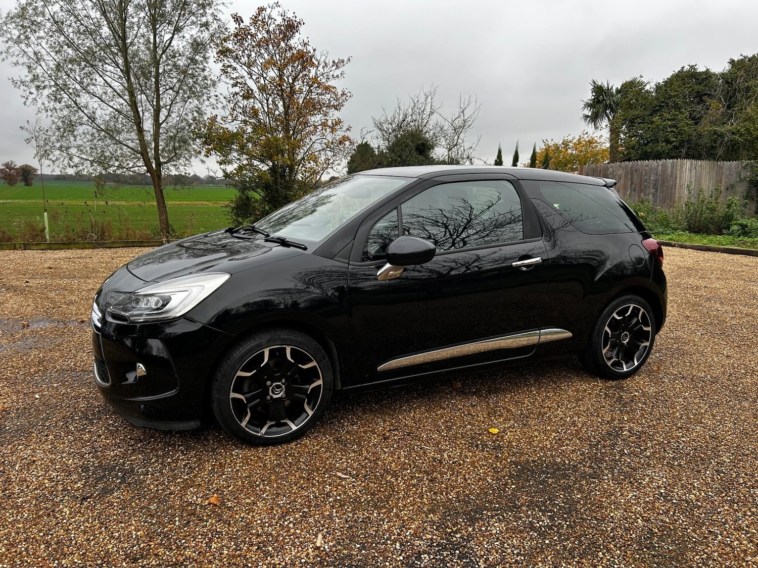 Used Citroen DS3 2015 for sale - 76512683: Photo 23