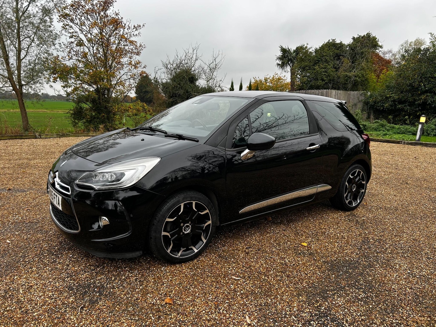 Used Citroen DS3 2015 for sale - 76512683: Photo 24